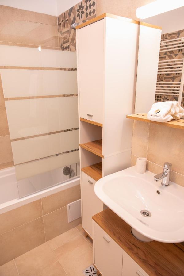 Bg Luximmo Apartments Kluż-Napoka Zewnętrze zdjęcie