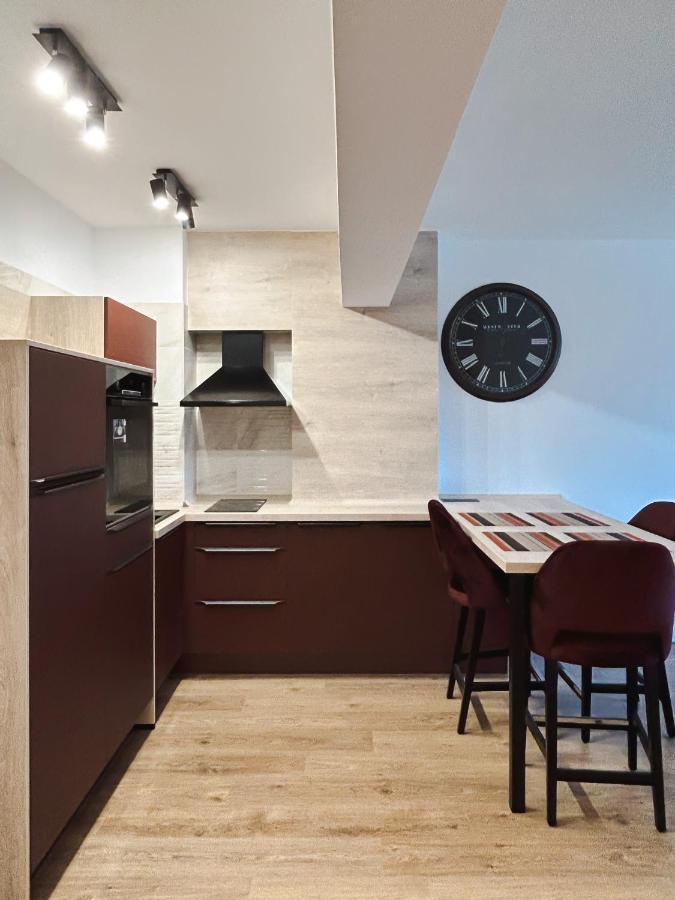 Bg Luximmo Apartments Kluż-Napoka Zewnętrze zdjęcie